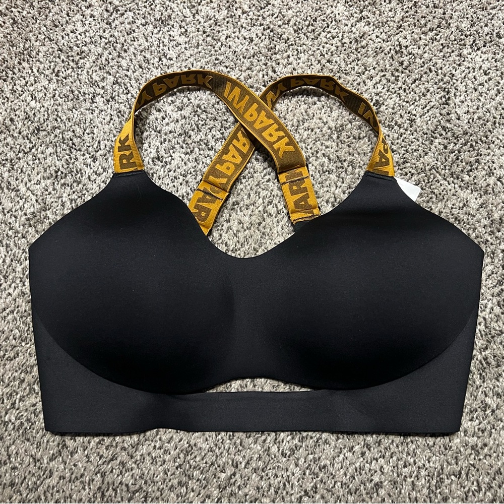 Ivy Park Black and Gold Sports Bra Size 1X